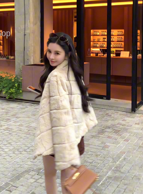 11/11 10AM 徐琳「千金兔」安哥拉兔毛立领间革工艺皮草外套