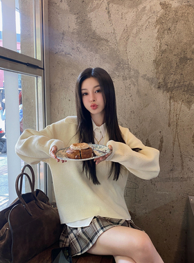 MINI STUDIO徐琳「好好学生」学院徽章刺绣超柔羊毛翻边针织毛衣