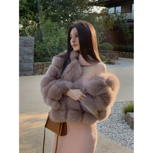 MINI STUDIO徐琳 「高奢嗲精」芬兰白狐整皮粉紫色狐狸毛皮草外套