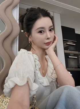 3/13  10AM  MINI STUDIO徐琳「午后花园」u型领泡泡袖马海毛毛衣