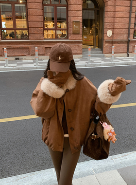 12/2  10AM  徐琳 「柏林暖冬」狐狸毛翻领白鹅绒毛毛手套羽绒服