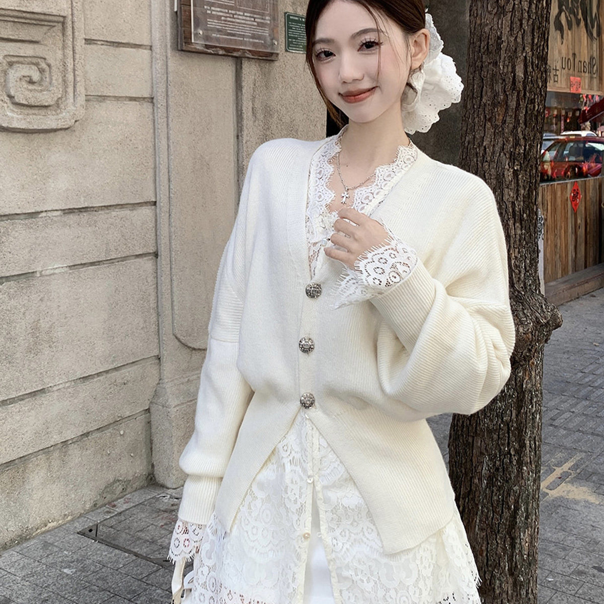 2025秋冬季新款绝美温柔风穿搭开衫外套女慵懒风叠穿V领长袖上衣,女装/女士精品,时尚套装,淘宝优惠券,粉丝福利购,淘宝优惠卷