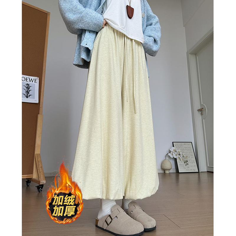 米白色糯米花苞裙裤女秋季2025新款高腰垂感显瘦小个子灯笼半身裙