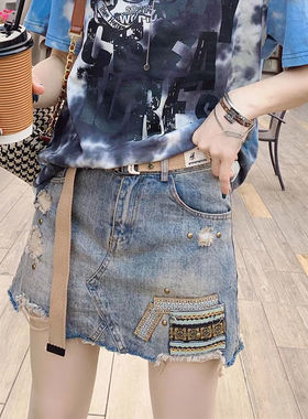 浅蓝色牛仔半身裙女2024春夏新款个性印花高腰显瘦A字牛仔短裙潮