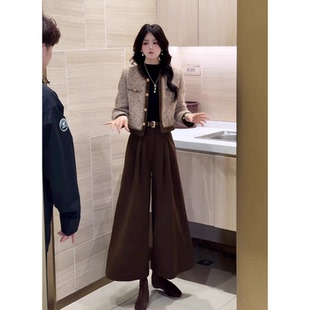 2025超火韩系秋冬季穿搭巨好看的一整套冬装气质小香风两件套装女
