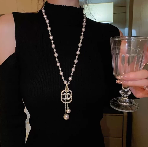 Длинный свитер из жемчуга, подвеска, аксессуар, ожерелье, в стиле Шанель, изысканный стиль, французский стиль