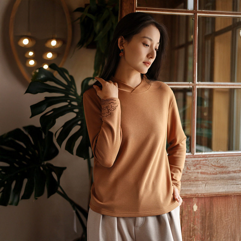 中国风刺绣天丝羊毛德绒打底衫女