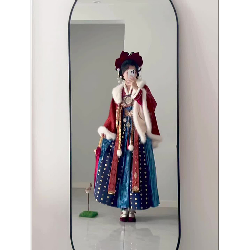 汉服女新中华复古国风保暖红色斗篷唐制齐胸连衣裙套装冬款日常
