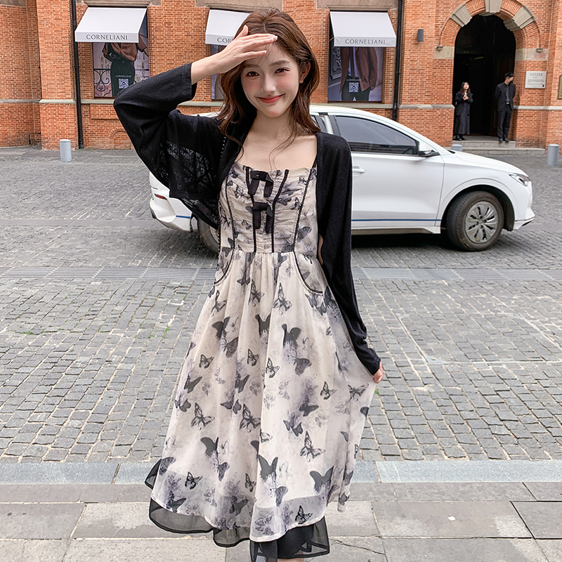印花连衣裙女2025夏季新款法式复古水墨蝴蝶吊带裙开衫，女装连衣裙，慧峰