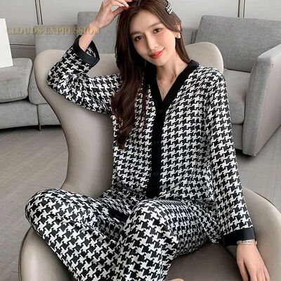 Spring Summer Ladies Faux Silk Polyester Pajama Sets Sexy Wo