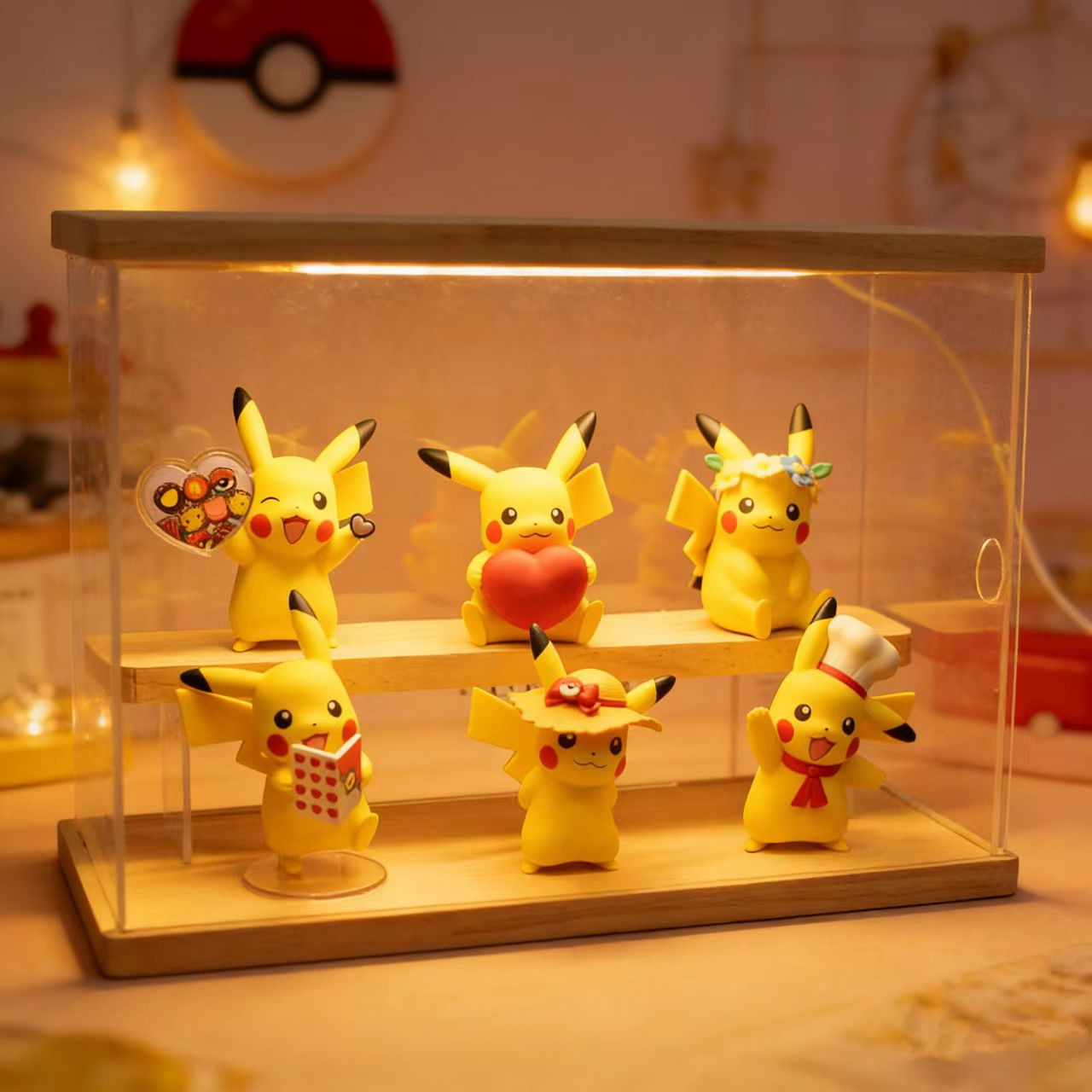 宠物小精灵神奇宝贝皮卡丘手办摆件杰尼龟模型灯光展示盒礼物玩具