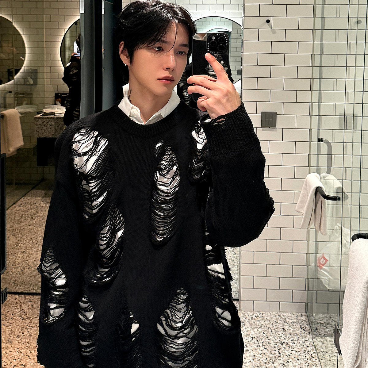 子上男装宽松大码破洞毛衣