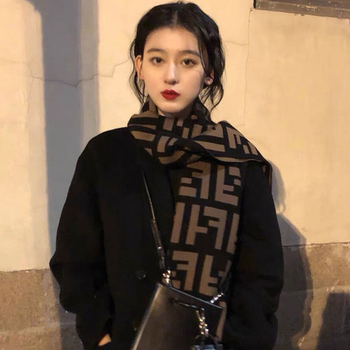 围巾女仿羊绒披肩围脖