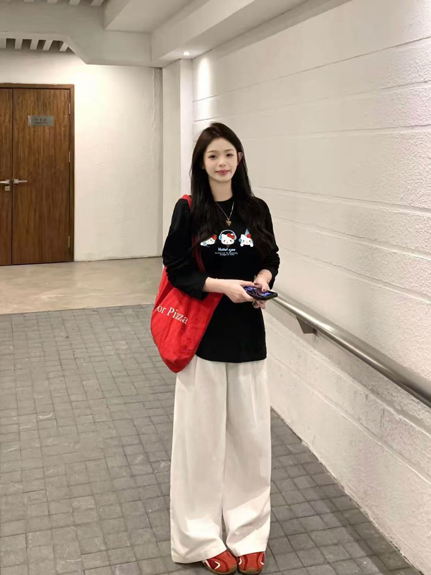 American-Style Trendy Retro Long-Sleeve T-Shirt for Women, Autumn 2025 New Loose and Lazy Style with a Unique Design, Niche Top