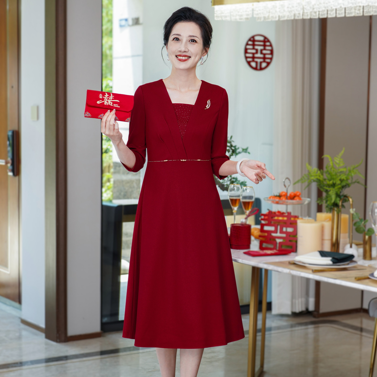 高端喜婆婆婚宴装收腰显瘦A字连衣裙大码喜庆结婚宴会妈妈礼服秋