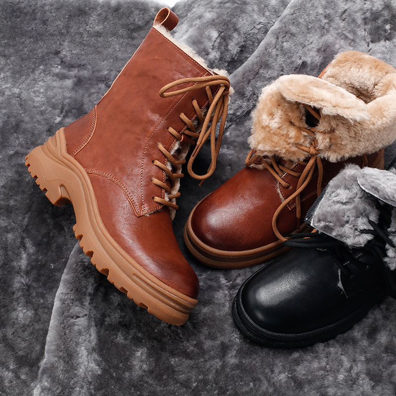 真皮短靴女欧美风短筒靴中跟机车靴加毛保暖马丁靴分销一件