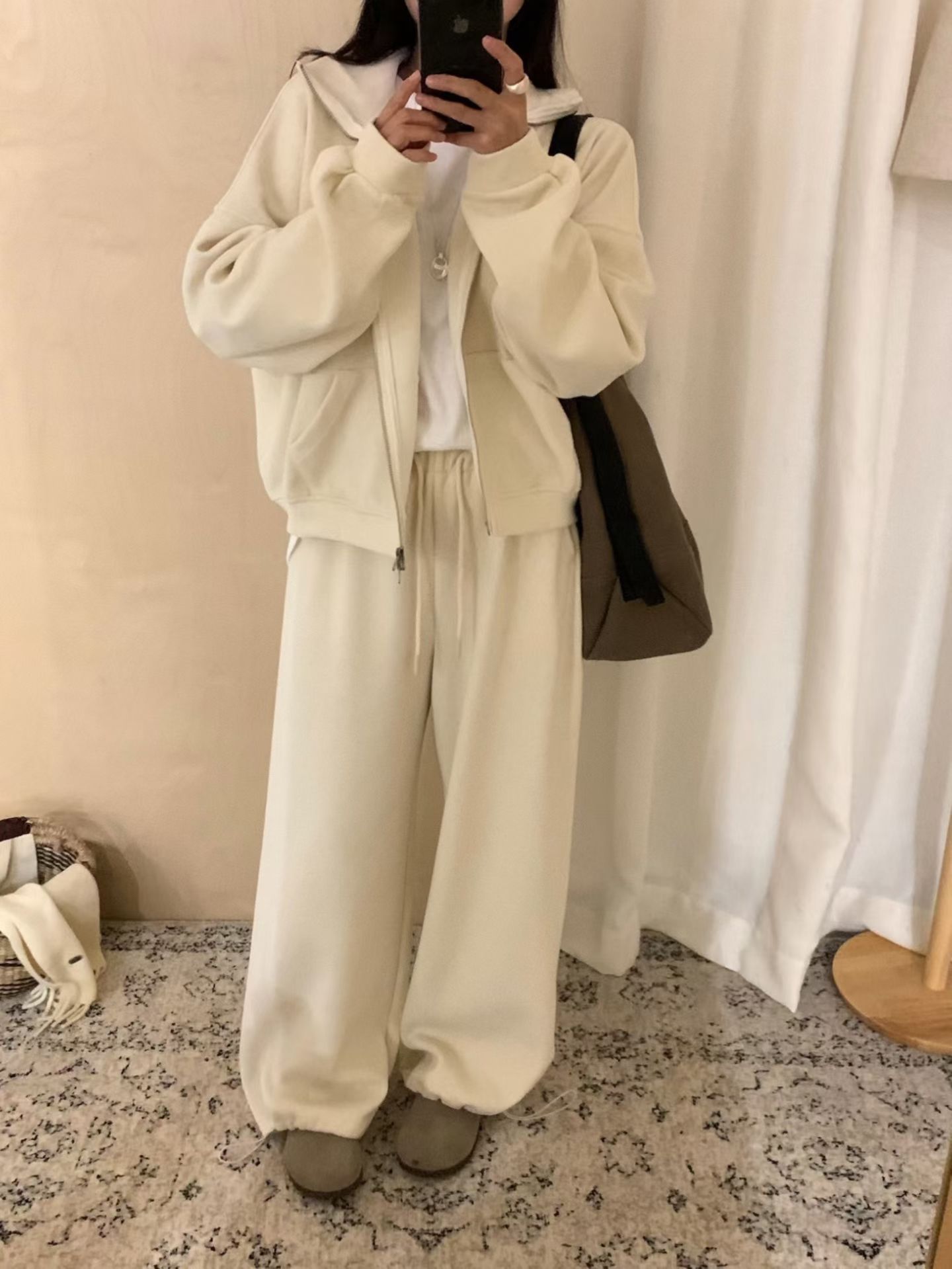 欧洲站2025秋冬新款休闲时尚显瘦立领卫衣运动套装两件套女