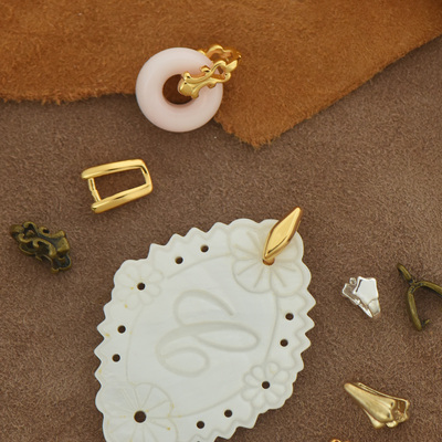 项链玉佩A扣铜铸造电镀真金