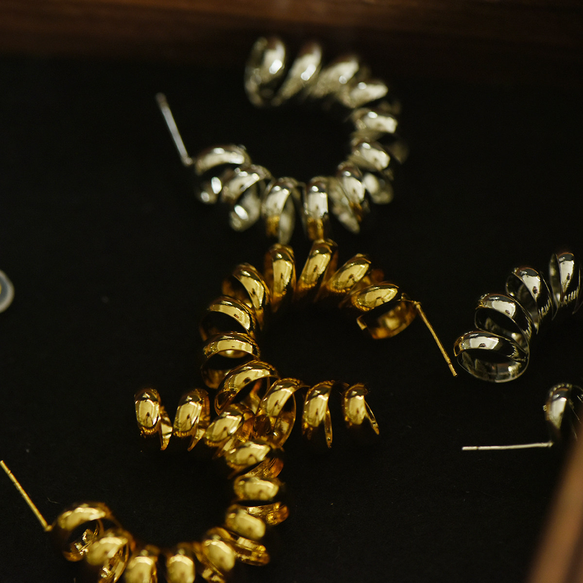 【DSz】复古电话线圈耳环耳钉925银针金银优质保色弹簧圈耳环欧美,饰品/流行首饰/时尚饰品新,耳钉,淘宝优惠券,粉丝福利购,淘宝优惠卷