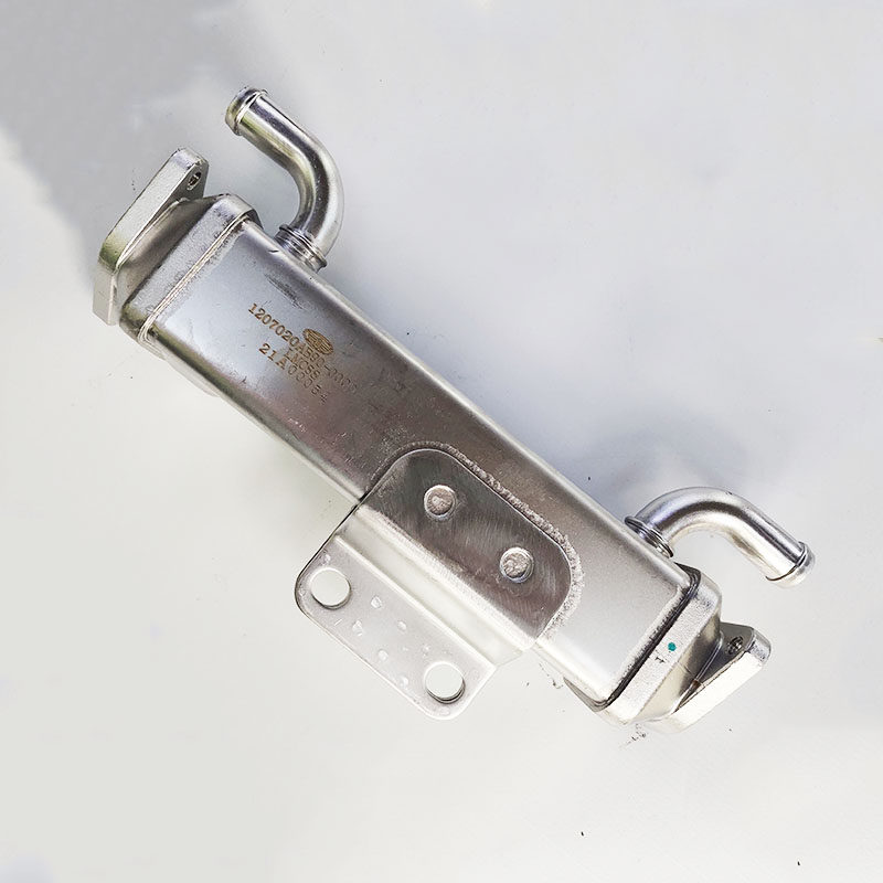 一汽锡柴egr冷却器b90废气循环1207020ab90原装配件时风凯马五征