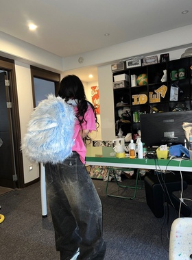 EmotionKey原创雪怪双色撞色冰蓝毛毛小众男女潮流户外双肩包