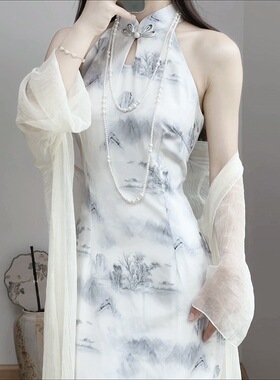 旗袍2025新款改良国风夏季年轻款绝美新中式挂脖少女连衣裙