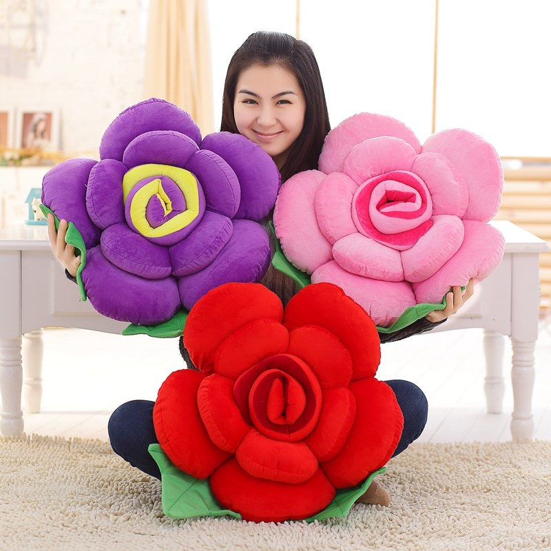 玫瑰花抱枕沙发汽车靠垫毛绒玩具