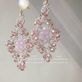 度假风自带打光感夸张菱形水晶耳钉精致度名媛千金范耳饰