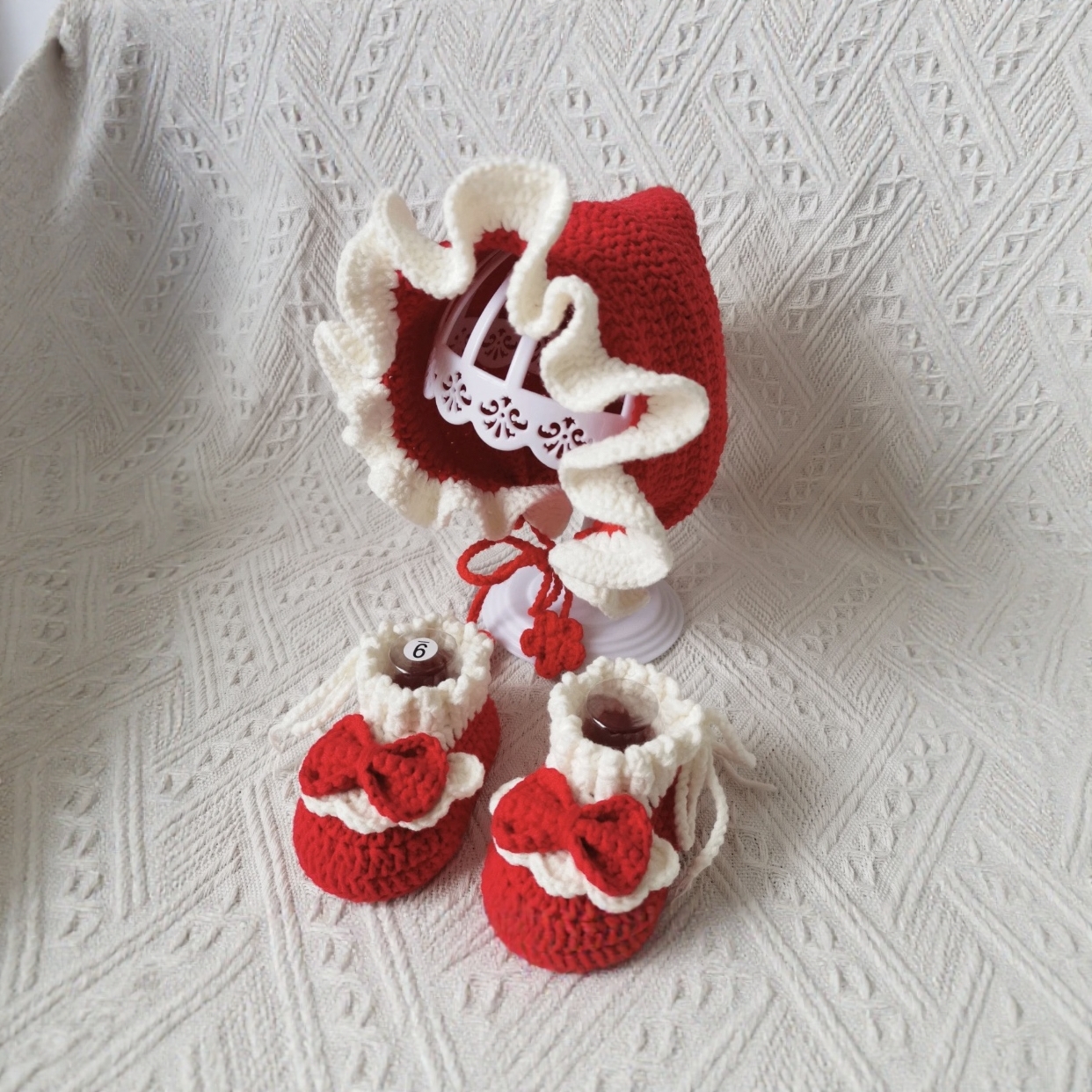 diy手工钩织宝宝鞋帽毛线材料包新年喜庆小红帽自制婴儿百天礼物