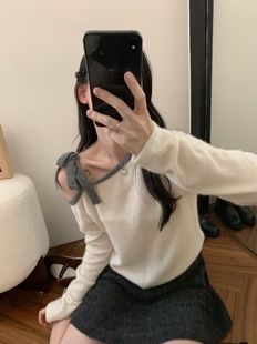 Dumpling 2025秋冬新浣熊绑带显瘦圆领套头毛衣