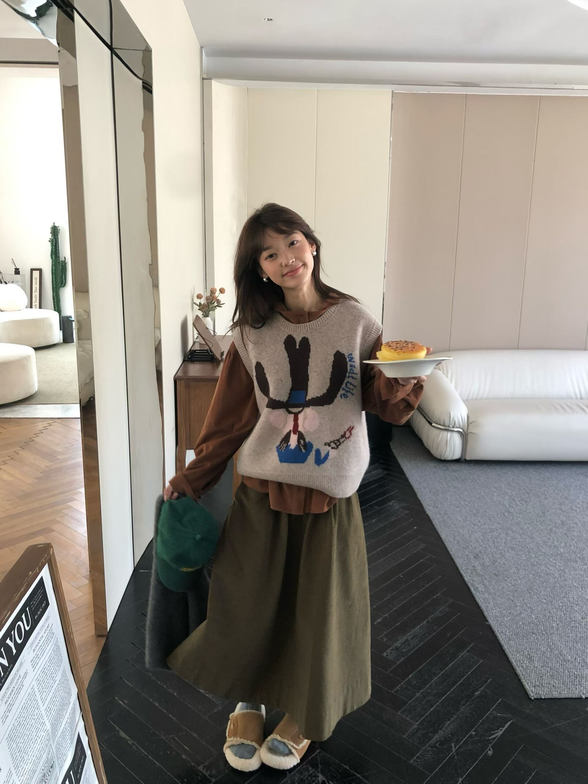 Hone 2025秋季新款百搭显瘦卡通马甲背心