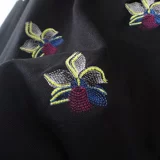 Свитер с круглым воротником, лонгслив, с вышивкой, в цветочек, по фигуре