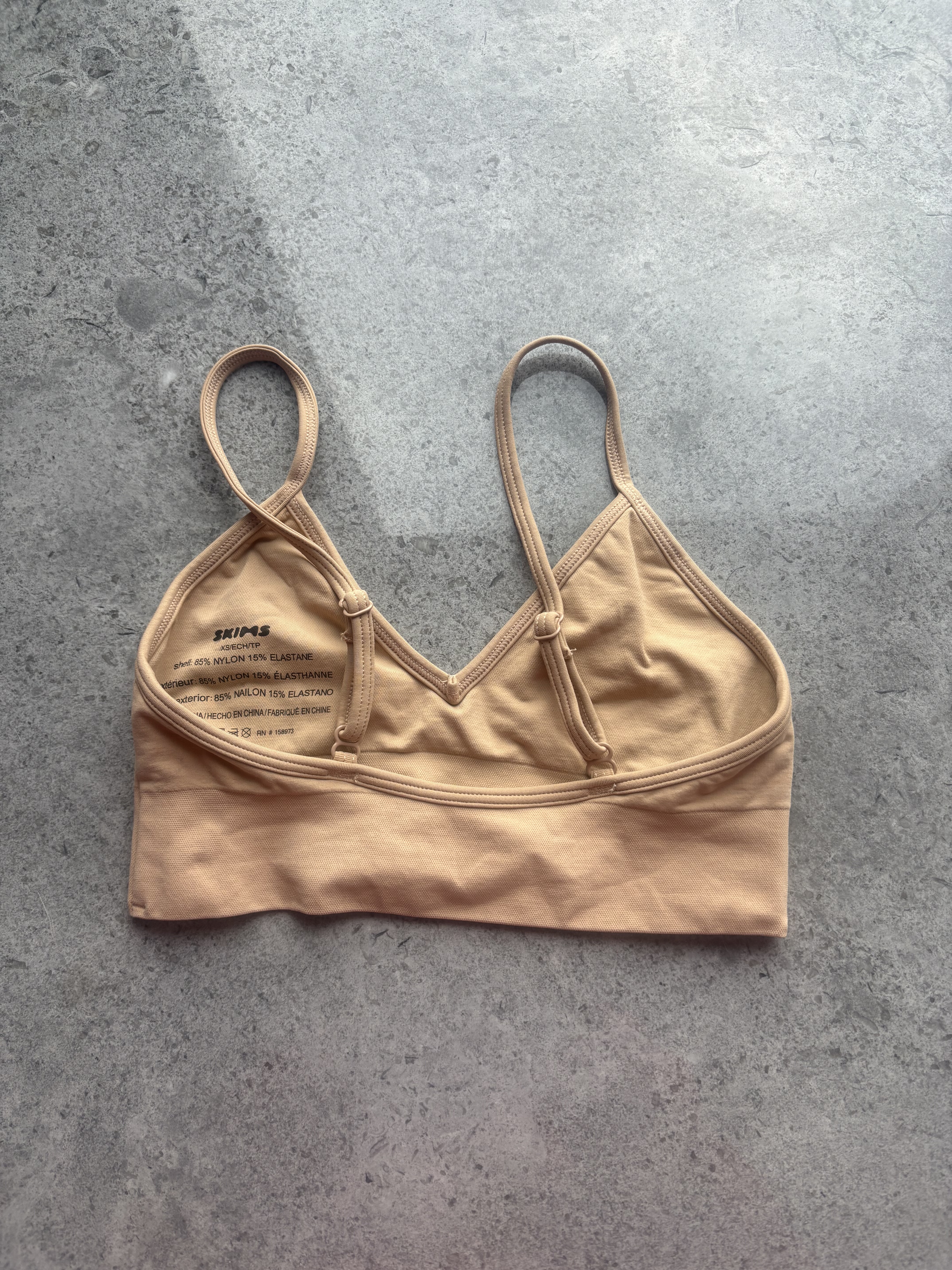 xs  SKIMS金姐家SOFT SMOOTHING 三角杯内衣bralette