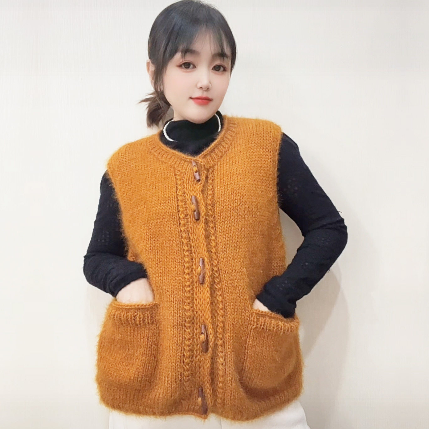 织（马甲） 纯色星空凤羽线亮丝绒打毛衣专用线毛线批发厂家直销,服饰配件/皮带/帽子/围巾,毛线,淘宝优惠券,粉丝福利购,淘宝优惠卷