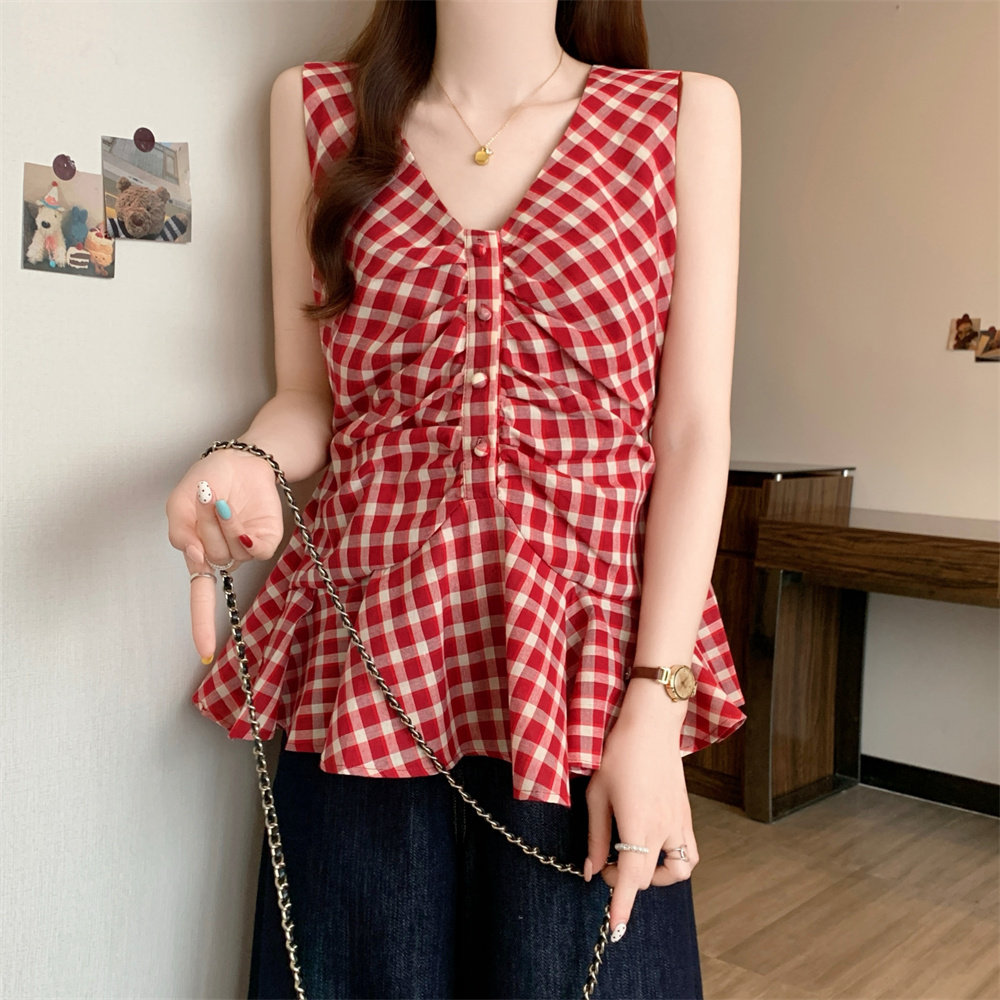 2026春季新款大码法式复古红色格子背心女收腰别致V领无袖上衣潮,女装/女士精品,大码内搭,淘宝优惠券,粉丝福利购,淘宝优惠卷