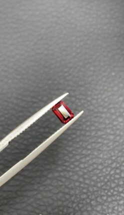 0.62克拉无烧鸽血红红宝石