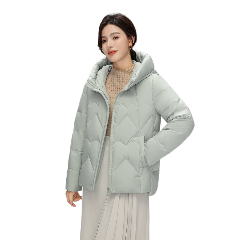 雪中飞2025秋冬新款女士妈妈短款羽绒服休闲简约大码时尚暖外套