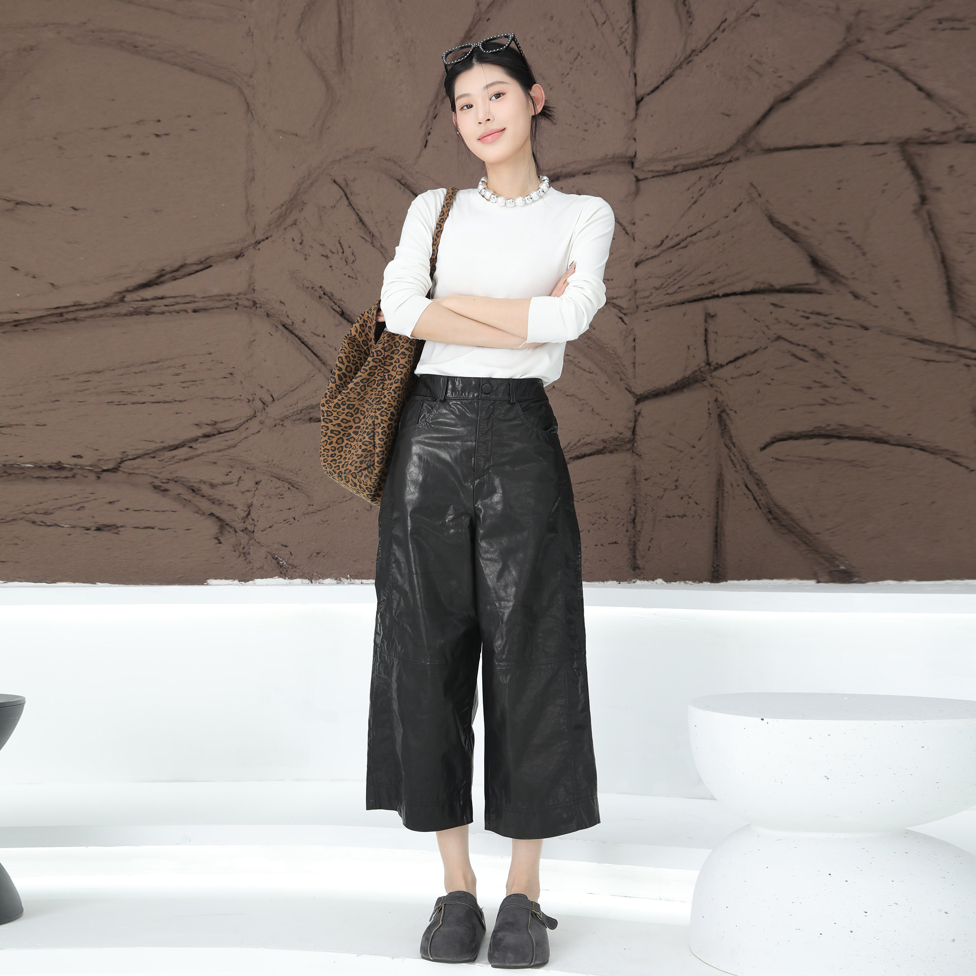真皮高腰阔腿裤女显瘦小个子