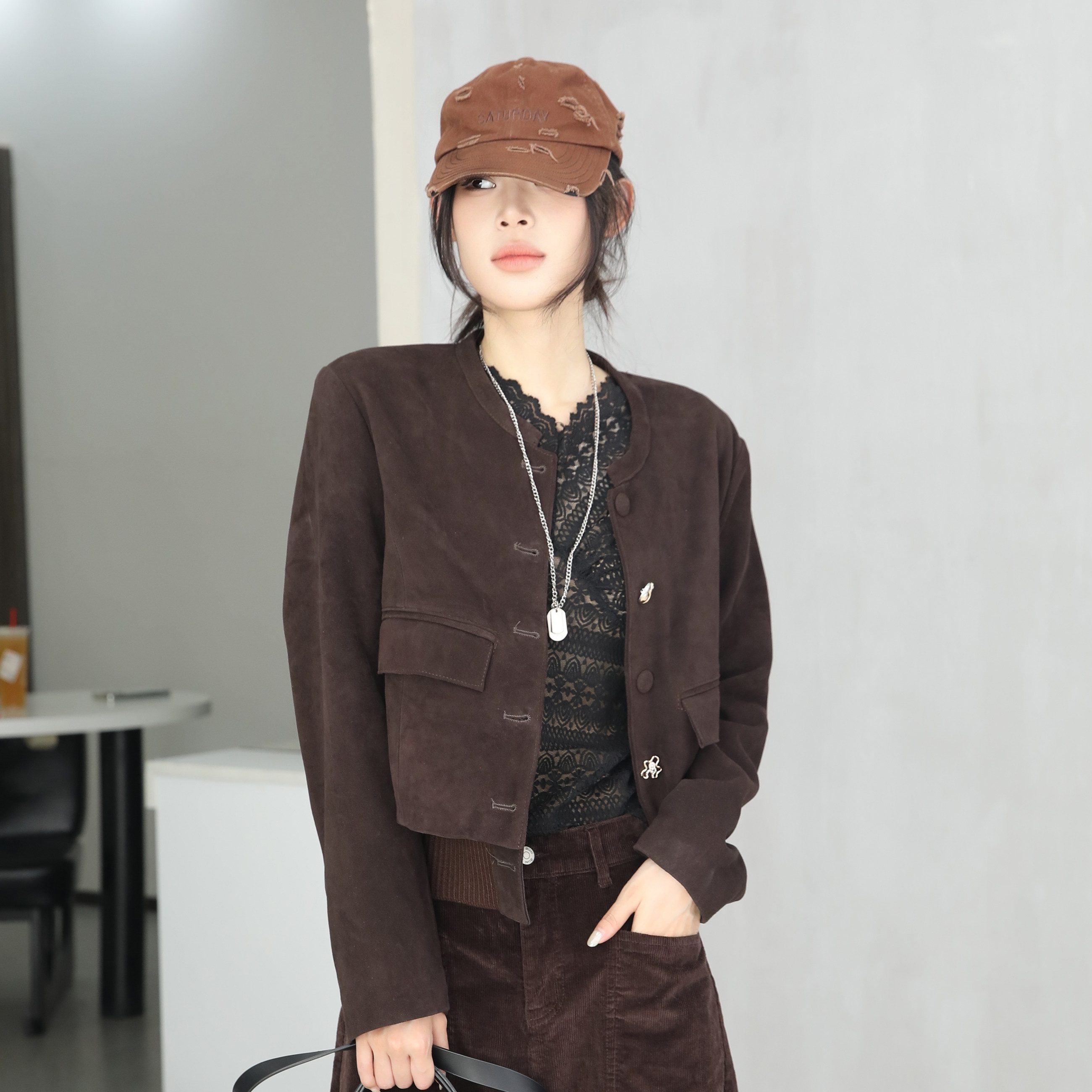 反绒真皮立领短款显瘦皮衣女