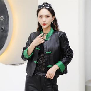 皮衣女短款2025年秋季新款真皮黑色长袖皮夹克绵羊皮拼绿色短外套