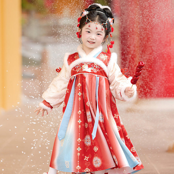 童锣湾女童明制汉服冬季加厚