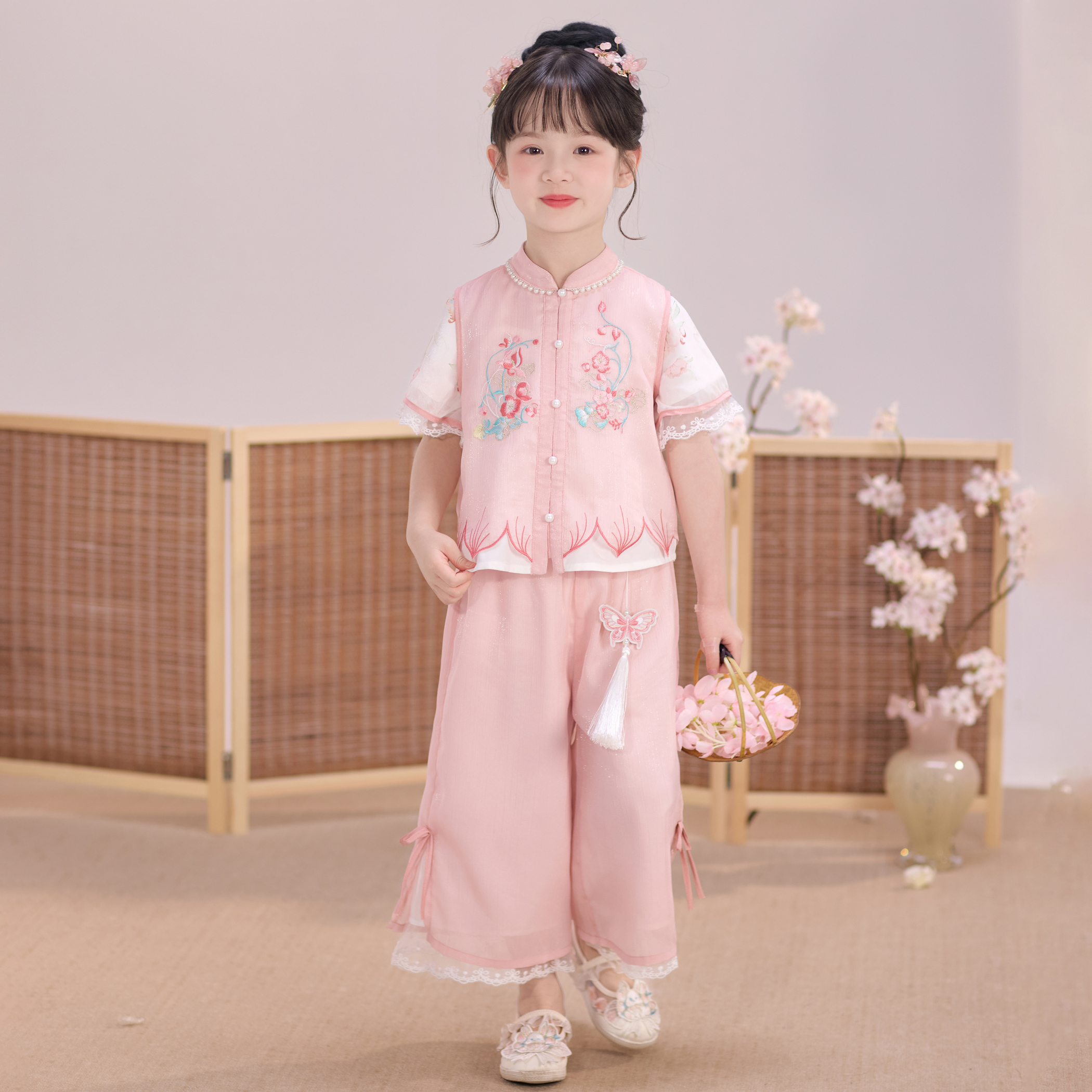 【桃瓣】女童漢服2025新款夏季套裝中國(guó)風(fēng)兒童日常可穿小女孩唐裝