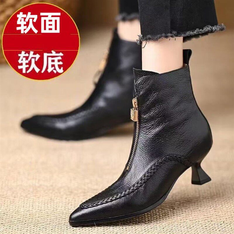 新品新款法式欧美风尖头前拉链短筒靴子女秋冬新款时尚编织马丁靴