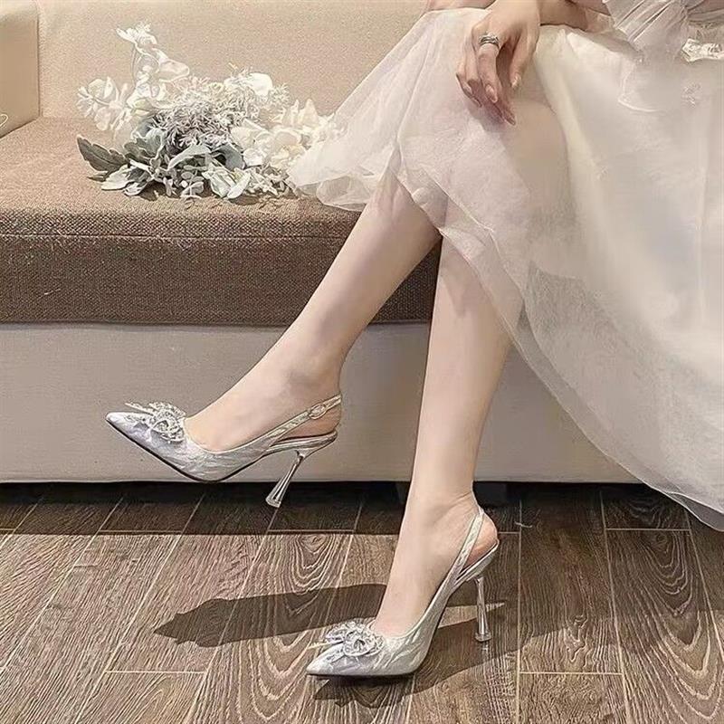 婚鞋禾秀婚纱两穿高跟鞋女胖脚宽包头凉鞋气质蝴蝶结单鞋大码4142