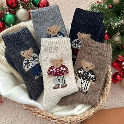 2/5 Pairs of Socks with Random Colors One Size Fits All Thic