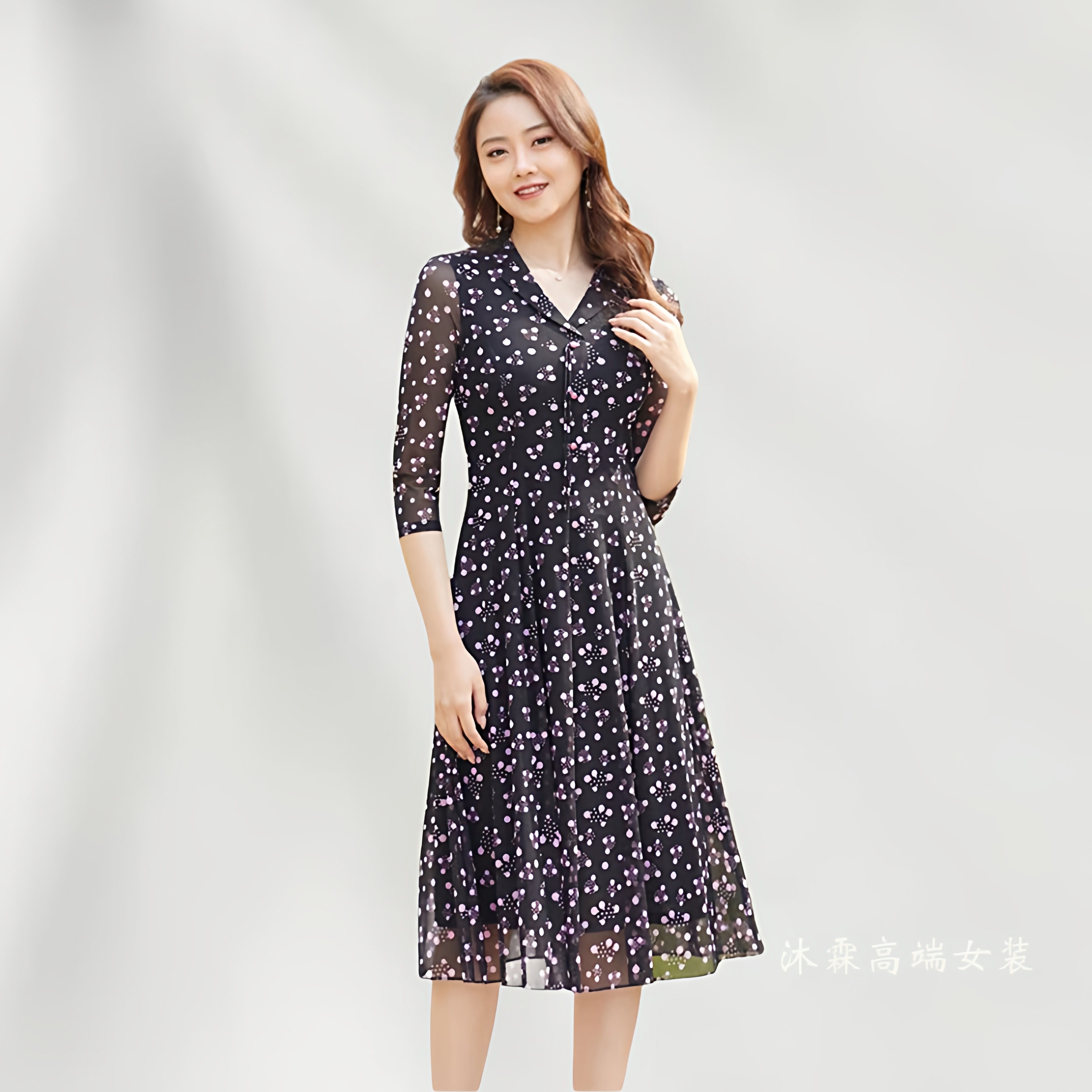 隆穈丝2025夏季新款台湾纱料凯永连衣裙女装显瘦气质妈妈装8306