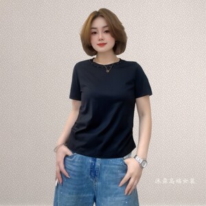斐斐2026夏季新款宽松大码修身显瘦气质女打底衫百搭上衣T恤99059