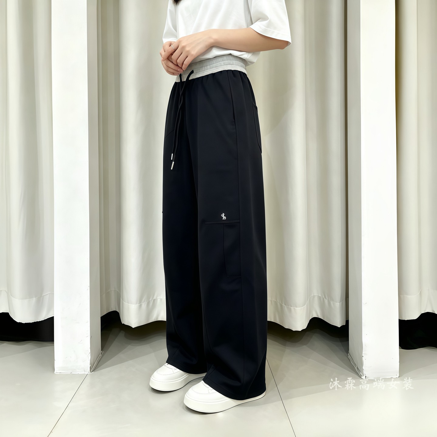 雅姿赏色珊瑚花2026秋冬新宽松大码修身显瘦胖M休闲直筒女裤91042
