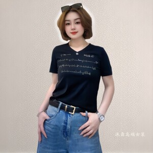 斐斐2026夏季新款宽松大码修身显瘦气质女打底衫百搭上衣T恤99063