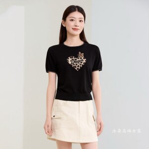 沐紫霖2026夏季新款大码显瘦宽松莱赛尔天丝针织衫女上衣t恤06577